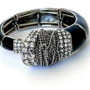 PYNK LUXE Arm Candy Black Adjustable Stretch Bangle